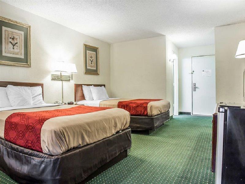 Econo Lodge Inn And Suites Dentsville Eksteriør bilde